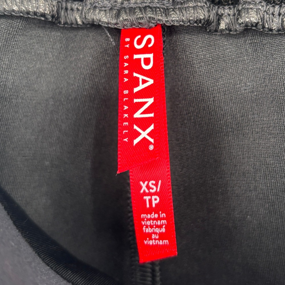 NWT Spanx Faux Leather Jogger Pants Skinny Leg Elastic Cuff High Rise Black XS - Picture 3 of 12